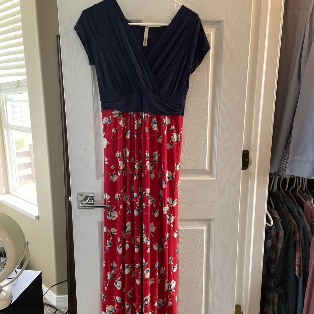 Cute casual dress medium